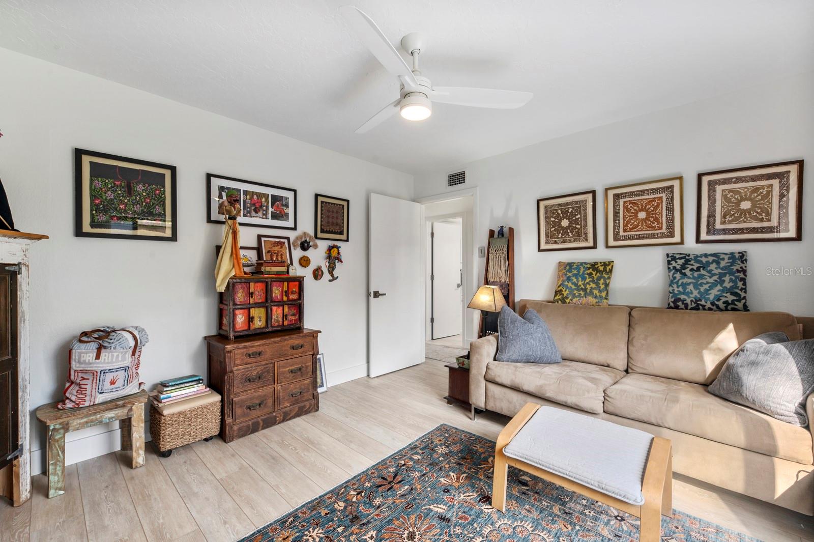 PELICAN COVE II - Residential