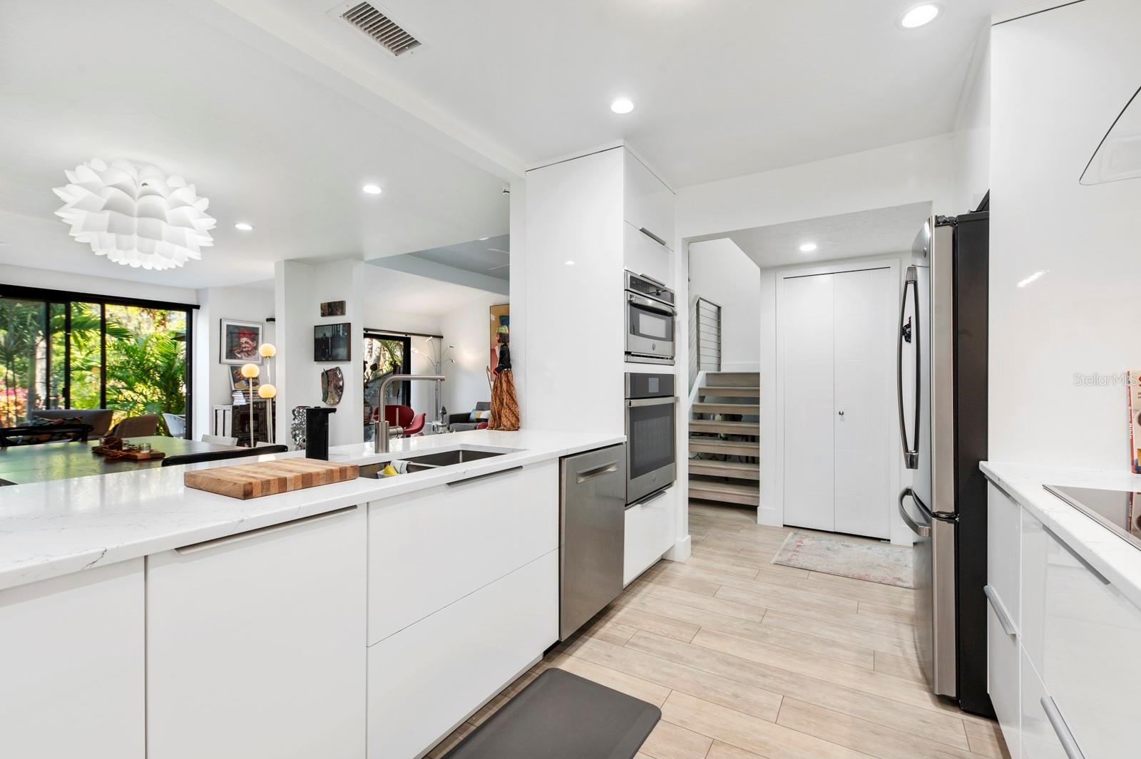 PELICAN COVE II - Residential