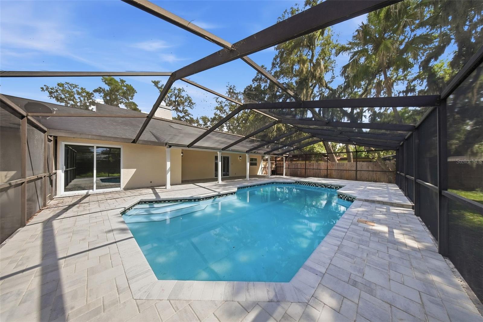 BUCKHORN SPGS MANOR - Residential