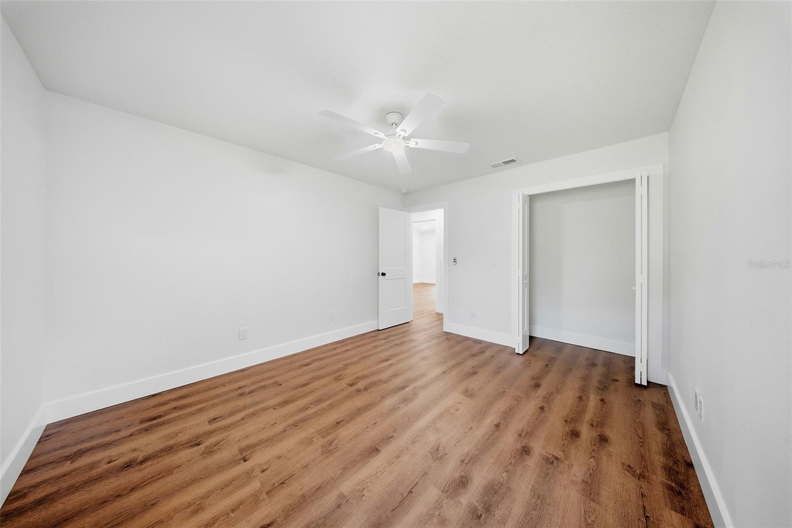 BUCKHORN SPGS MANOR - Residential