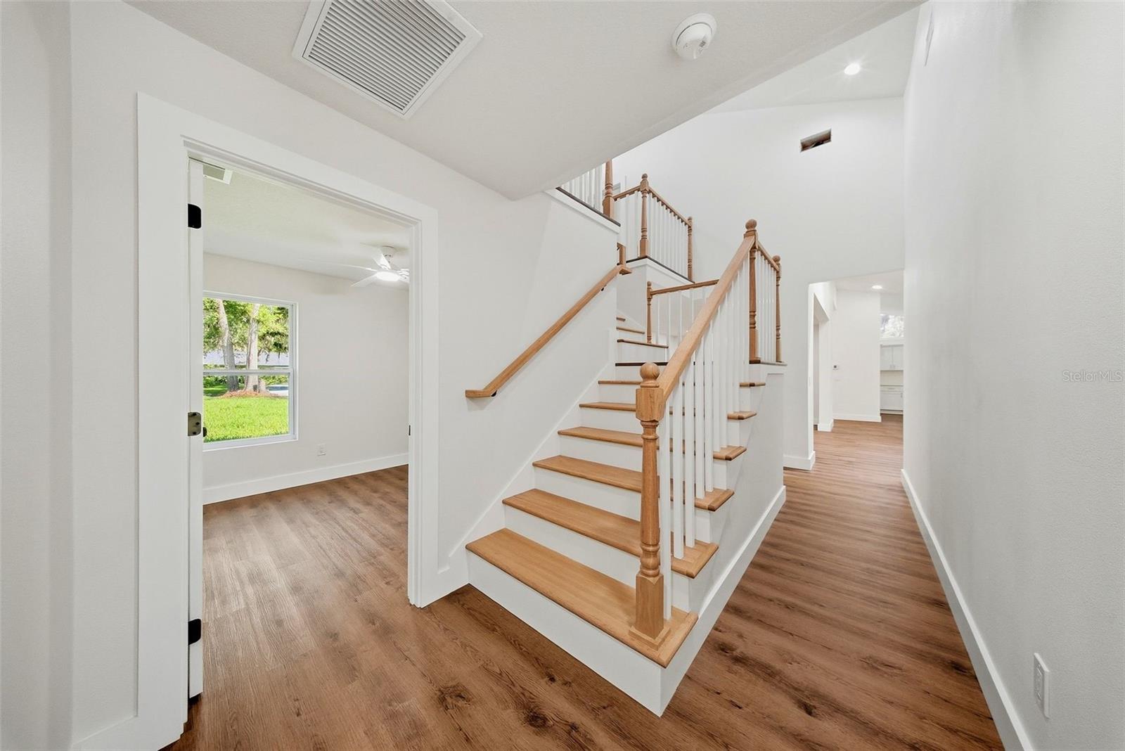 BUCKHORN SPGS MANOR - Residential