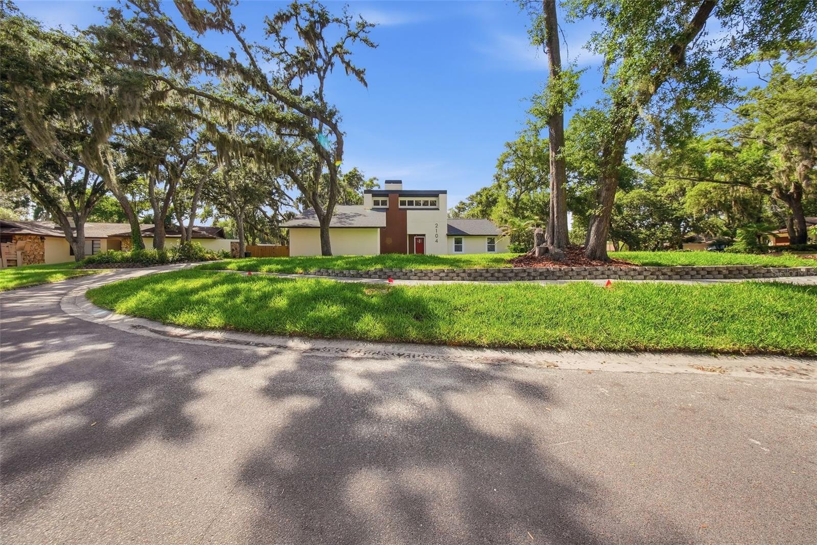 BUCKHORN SPGS MANOR - Residential