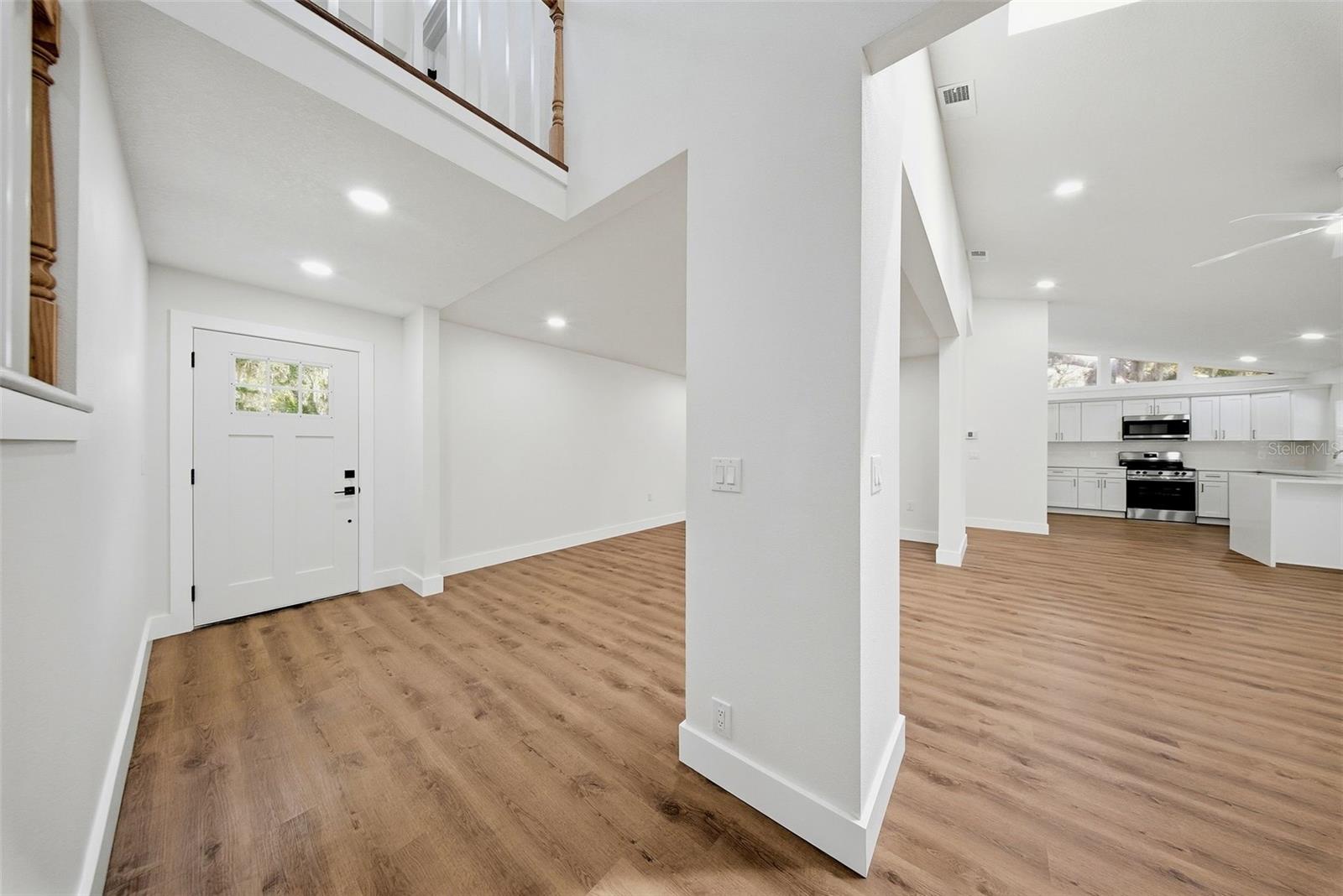 BUCKHORN SPGS MANOR - Residential