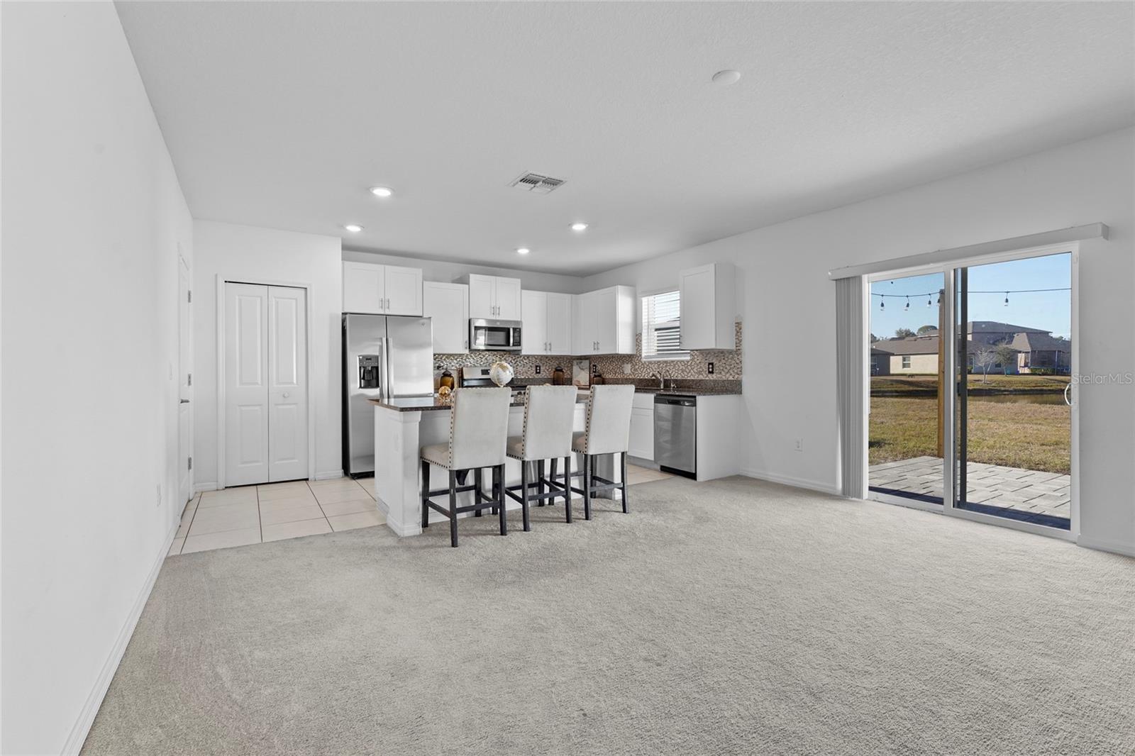 PRAVELA - Residential