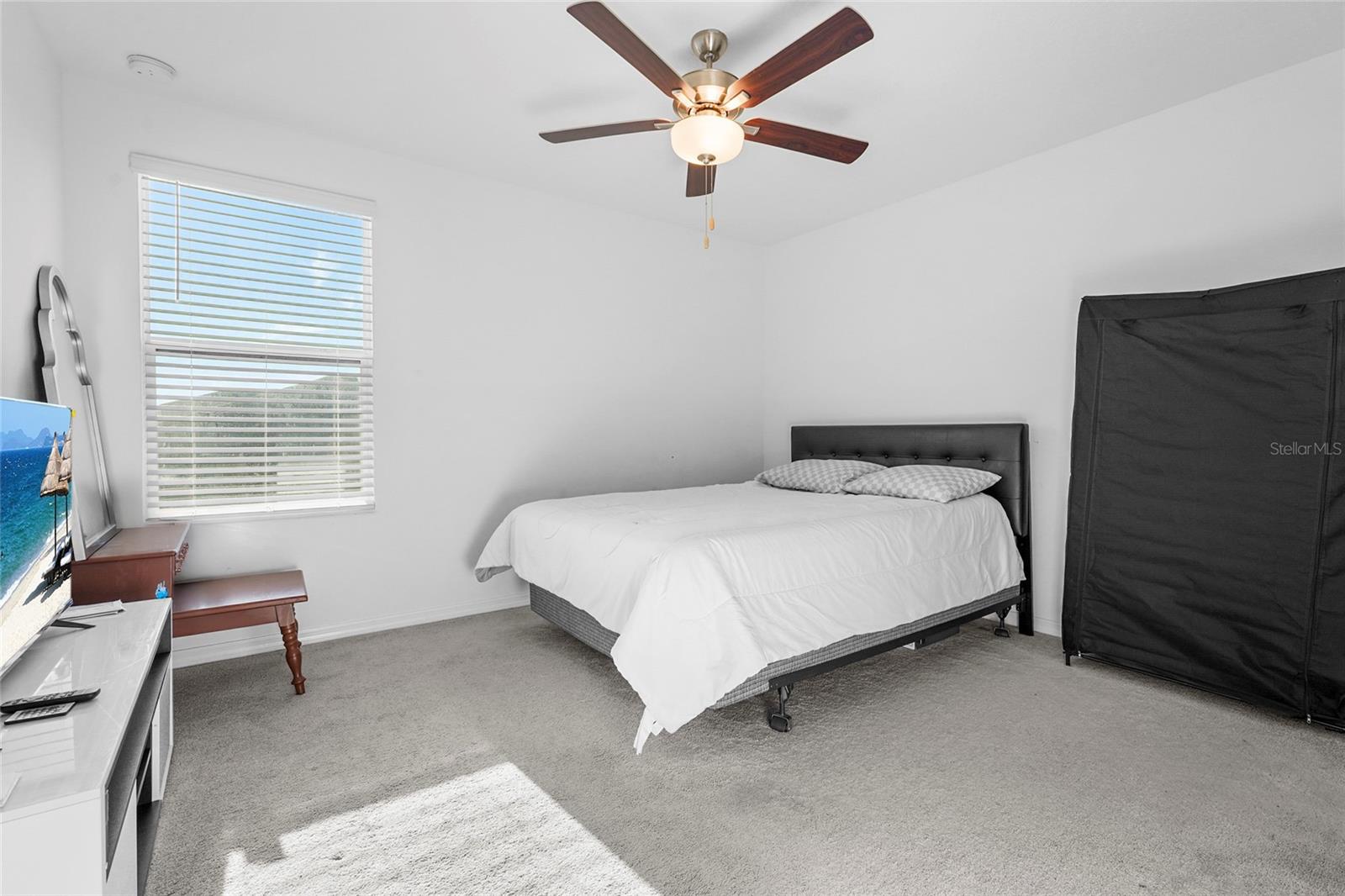 PRAVELA - Residential