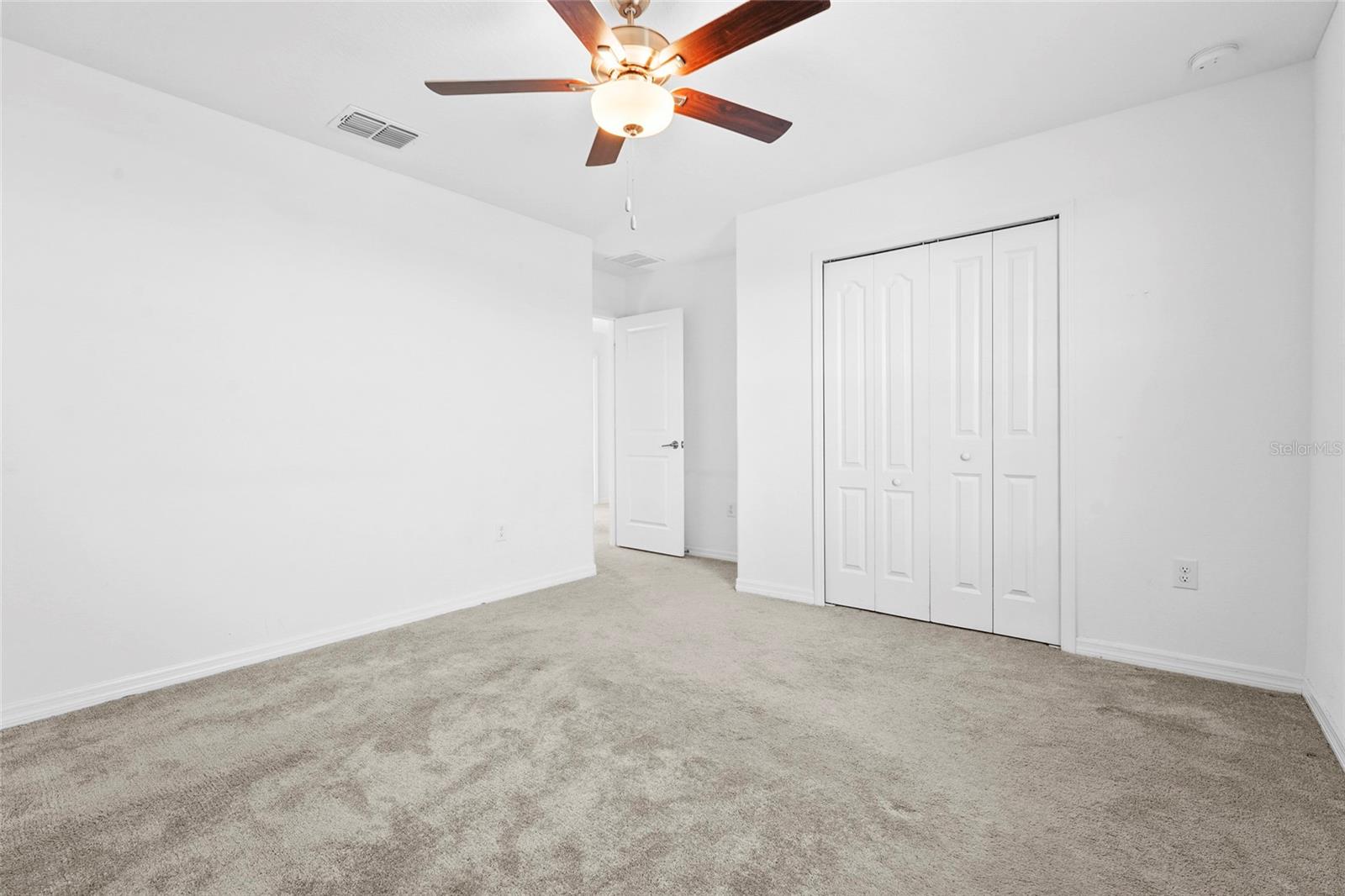 PRAVELA - Residential