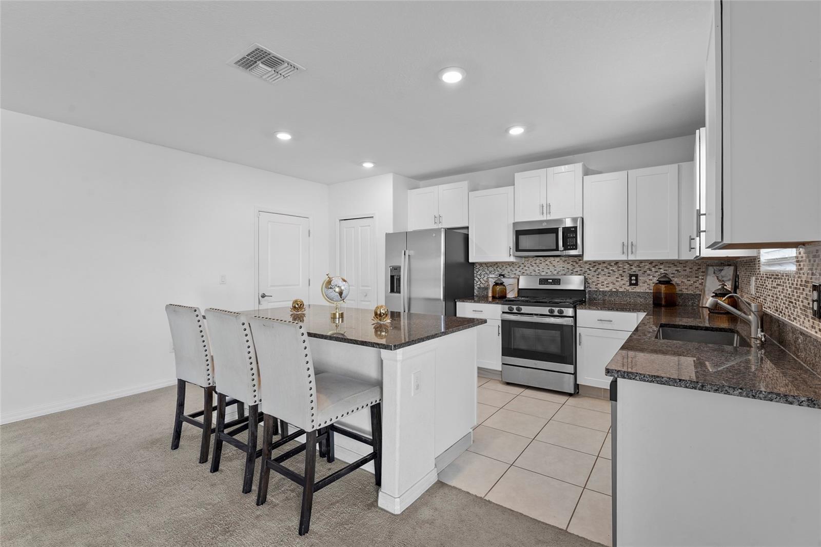 PRAVELA - Residential