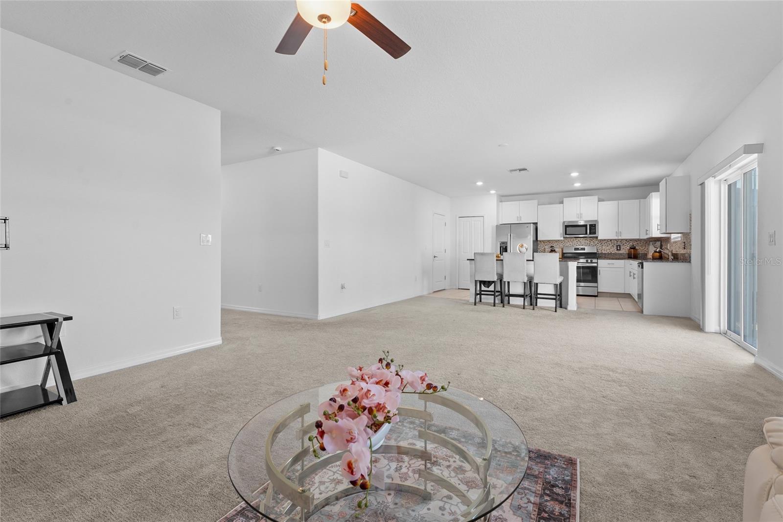 PRAVELA - Residential