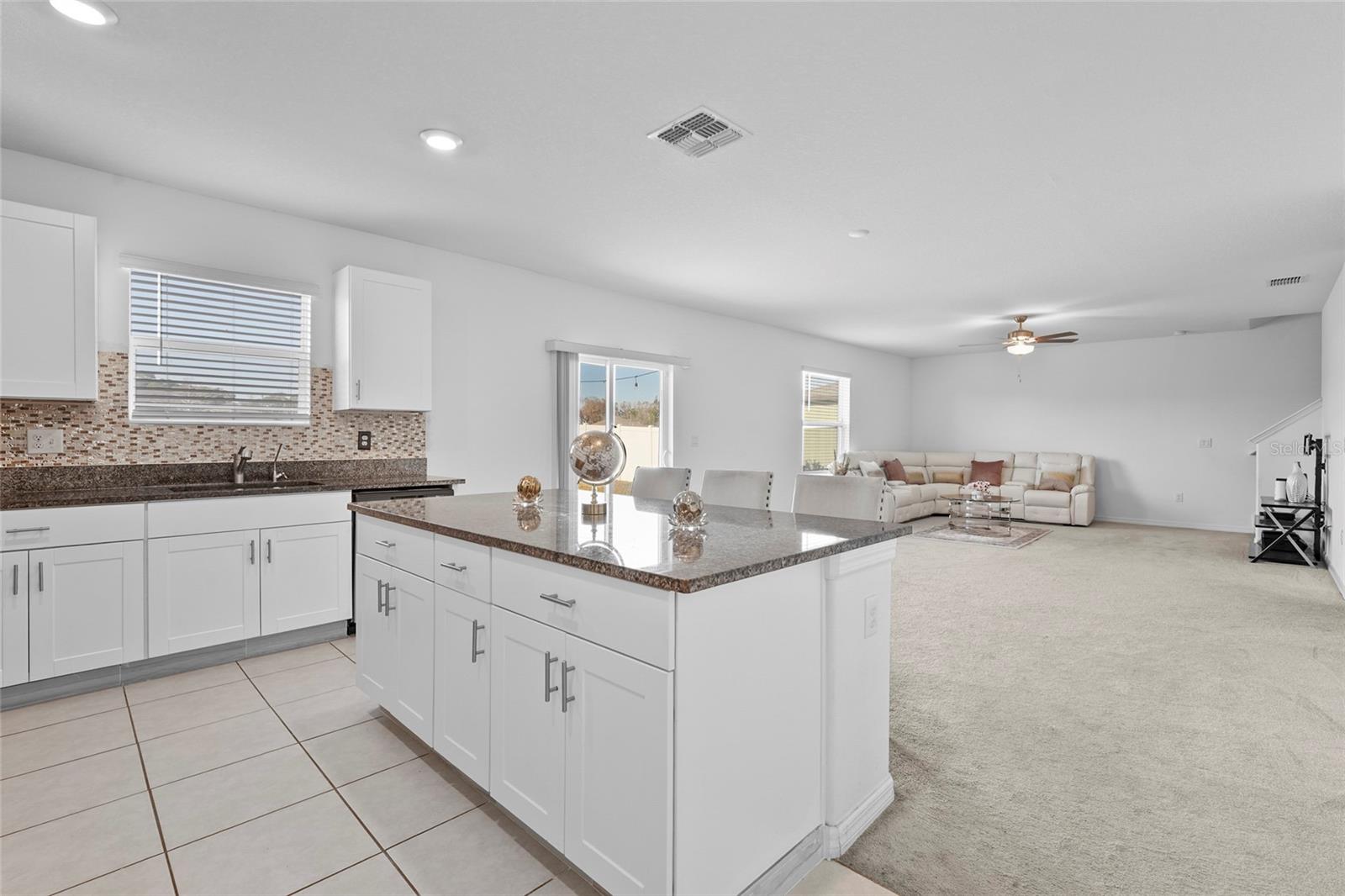 PRAVELA - Residential