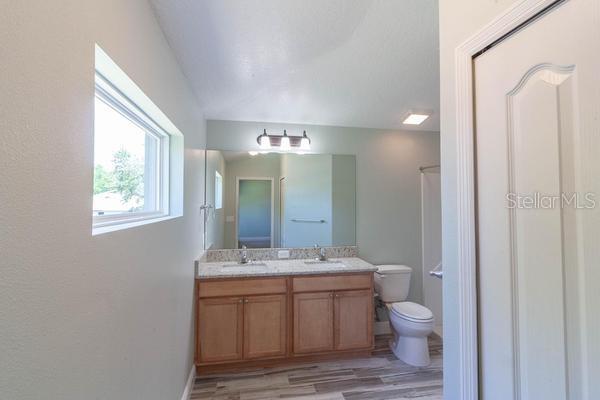 LYNNWOOD - Residential