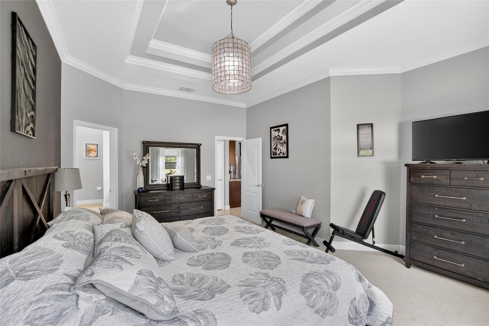 CREEKS XING - Residential