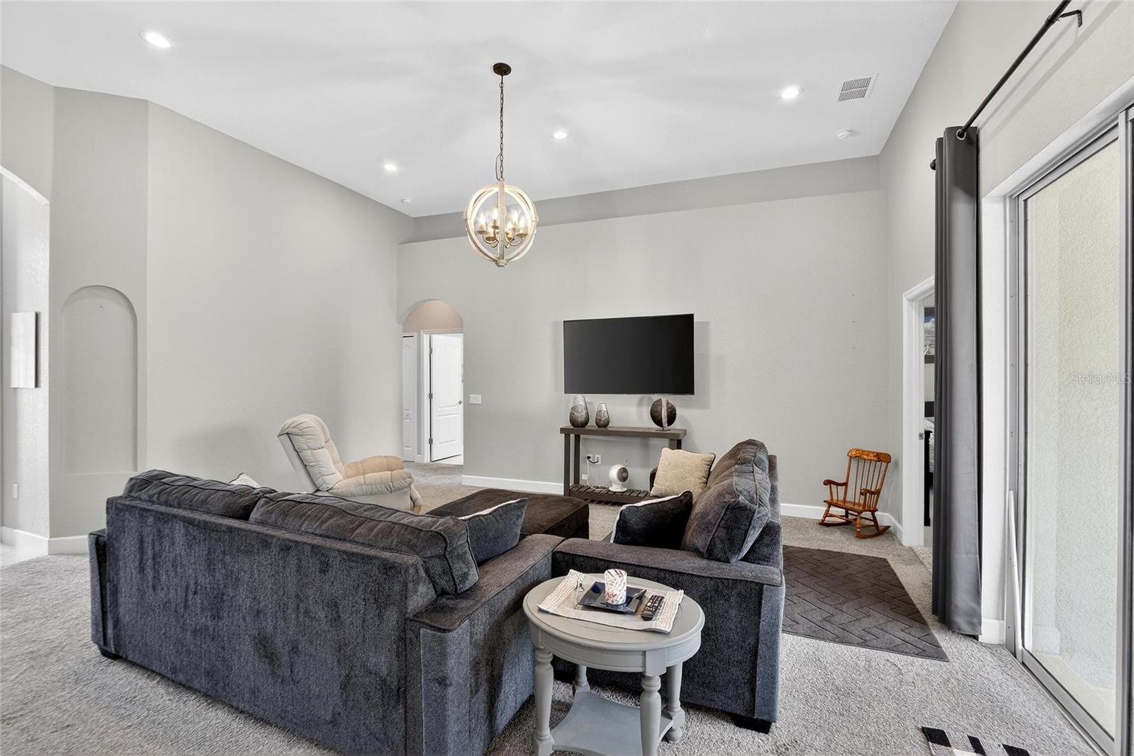 CREEKS XING - Residential