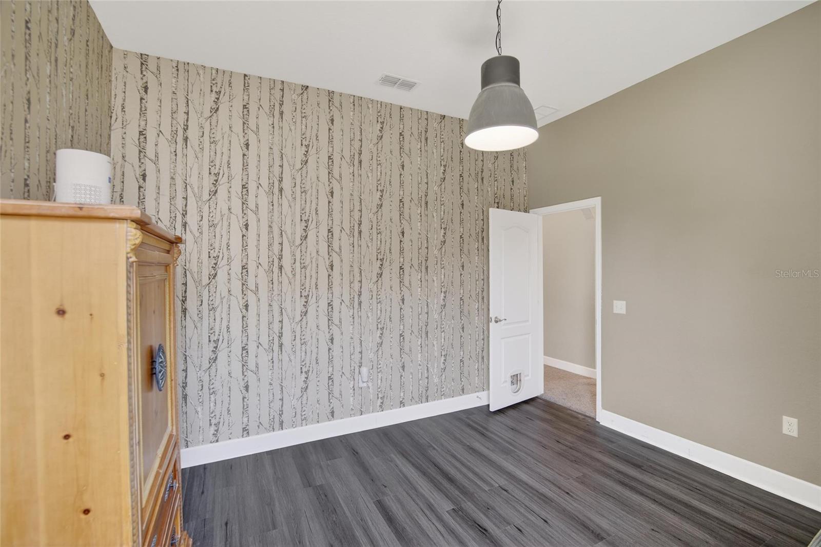 CREEKS XING - Residential