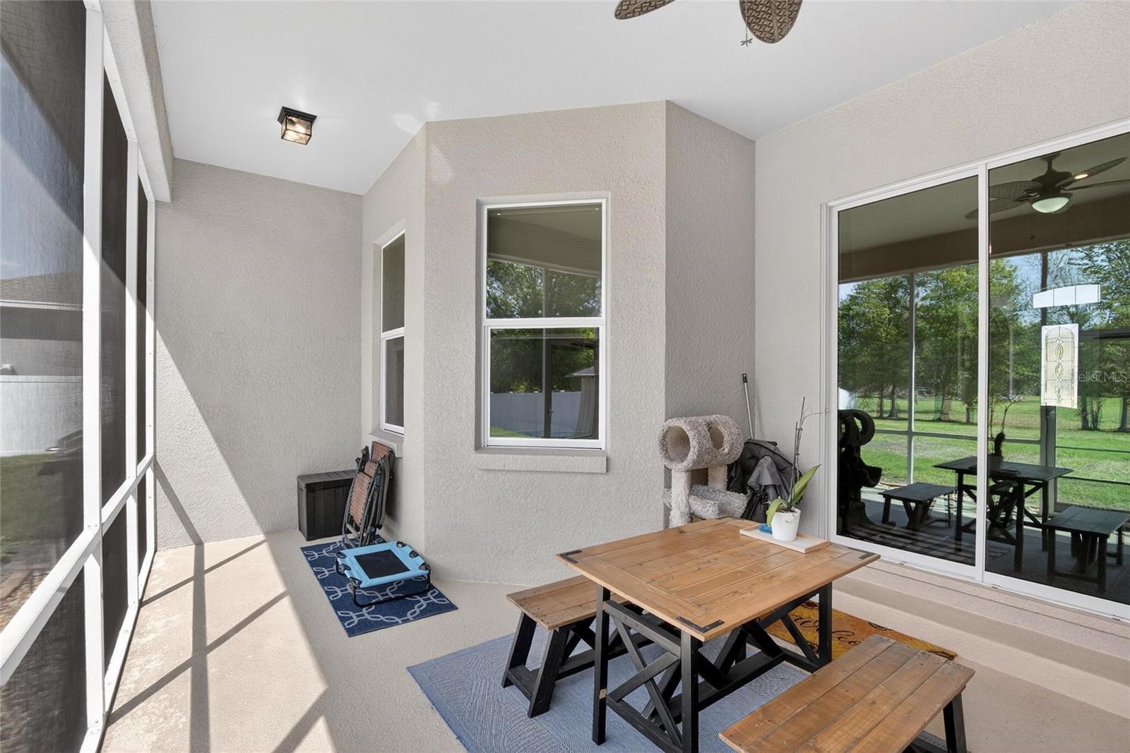 CREEKS XING - Residential