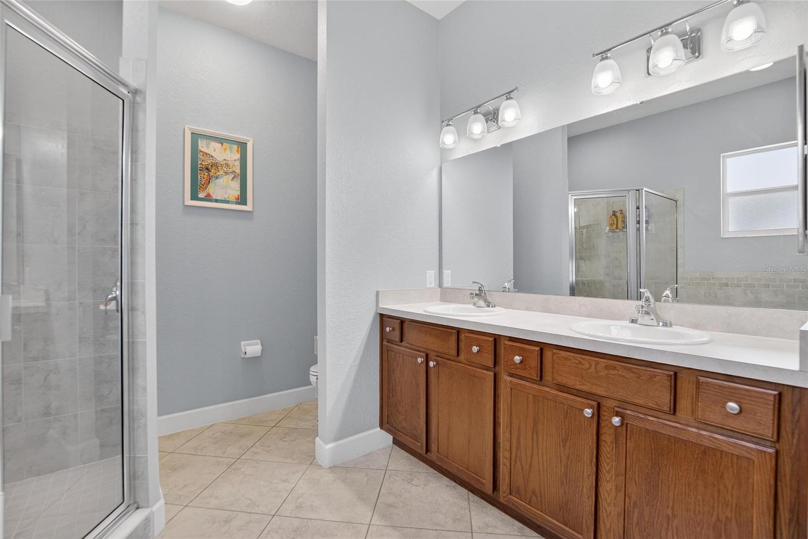 CREEKS XING - Residential