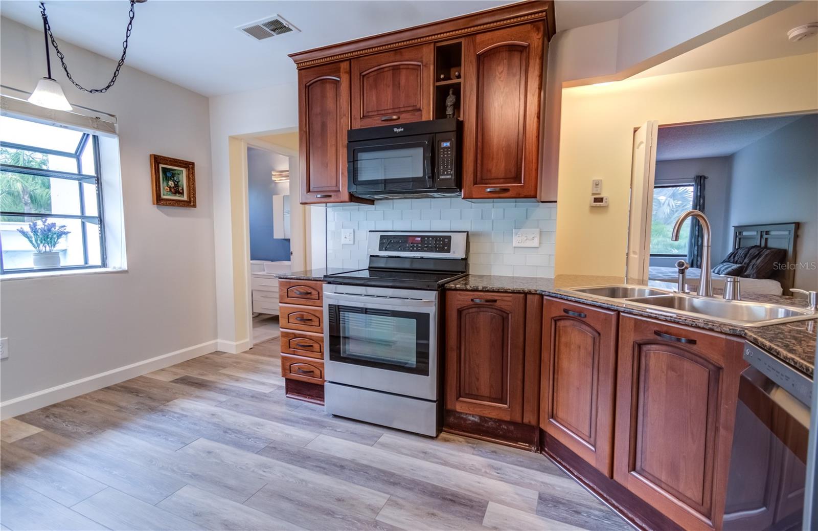 INLETS CARRIAGE HOMES - Residential Lease