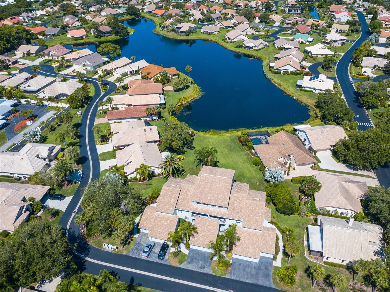 INLETS CARRIAGE HOMES - Residential Lease