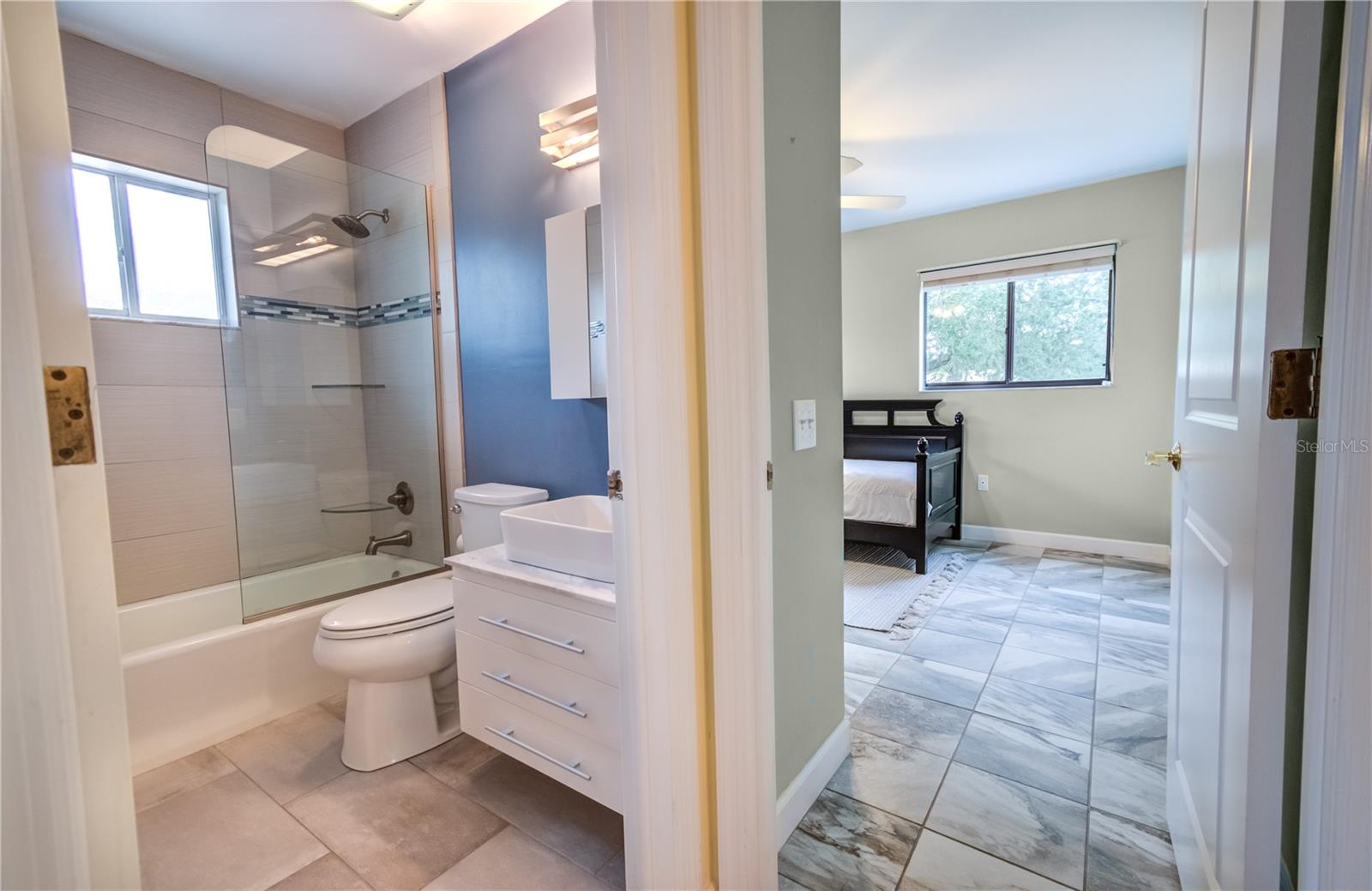 INLETS CARRIAGE HOMES - Residential Lease