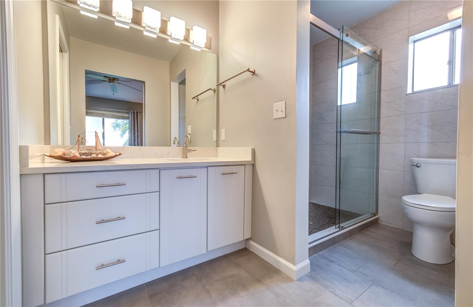 INLETS CARRIAGE HOMES - Residential Lease
