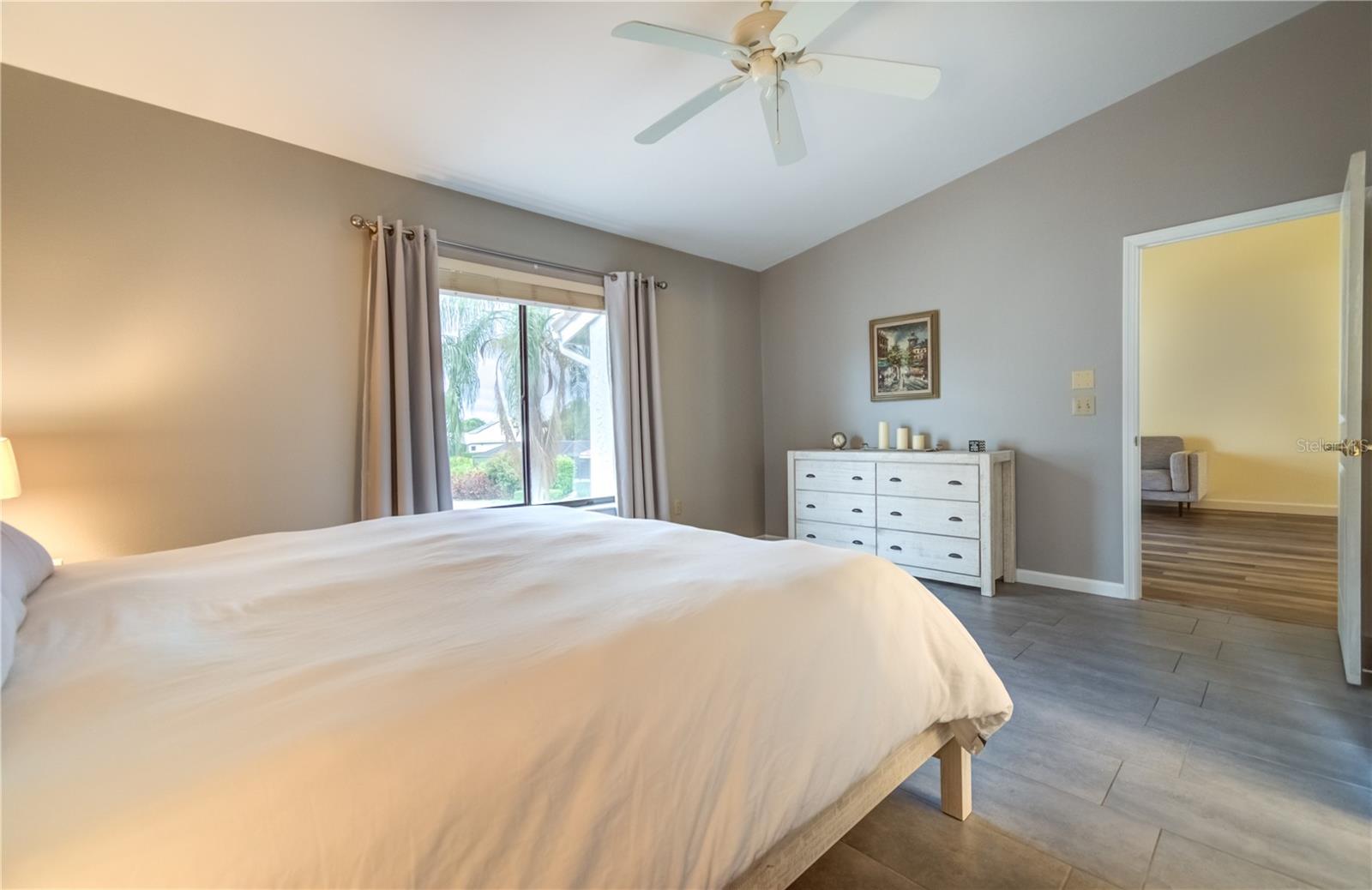 INLETS CARRIAGE HOMES - Residential Lease