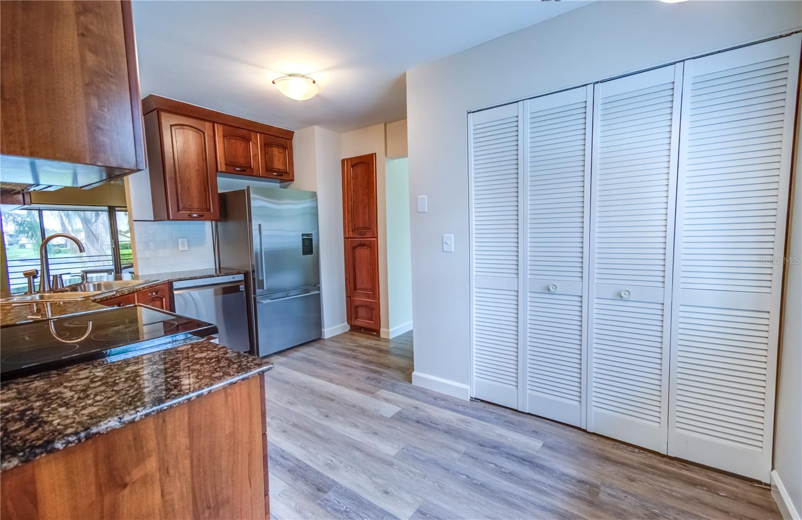 INLETS CARRIAGE HOMES - Residential Lease