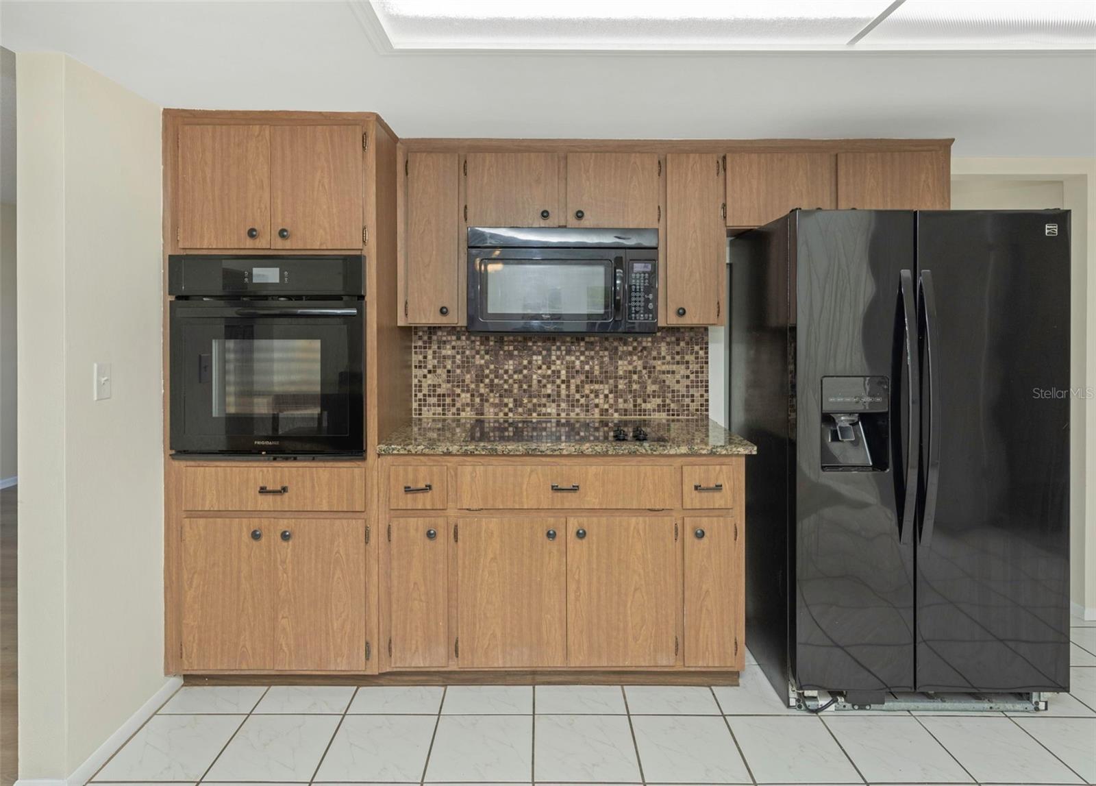 LAKESIDE TERRACE SUB - Residential