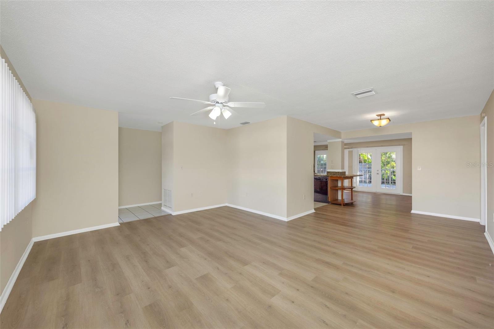 LAKESIDE TERRACE SUB - Residential