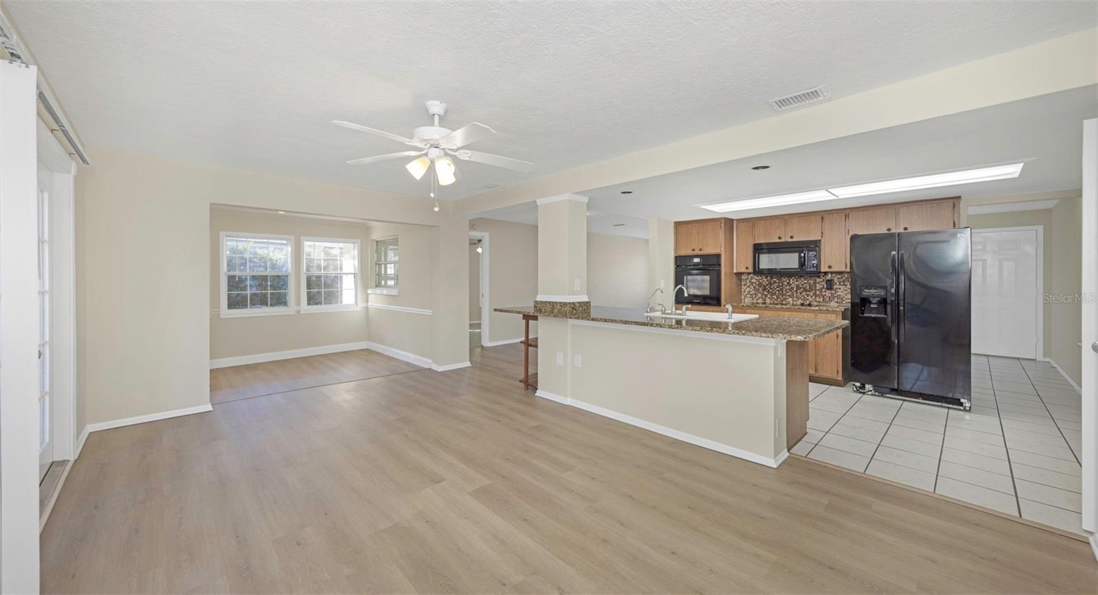 LAKESIDE TERRACE SUB - Residential