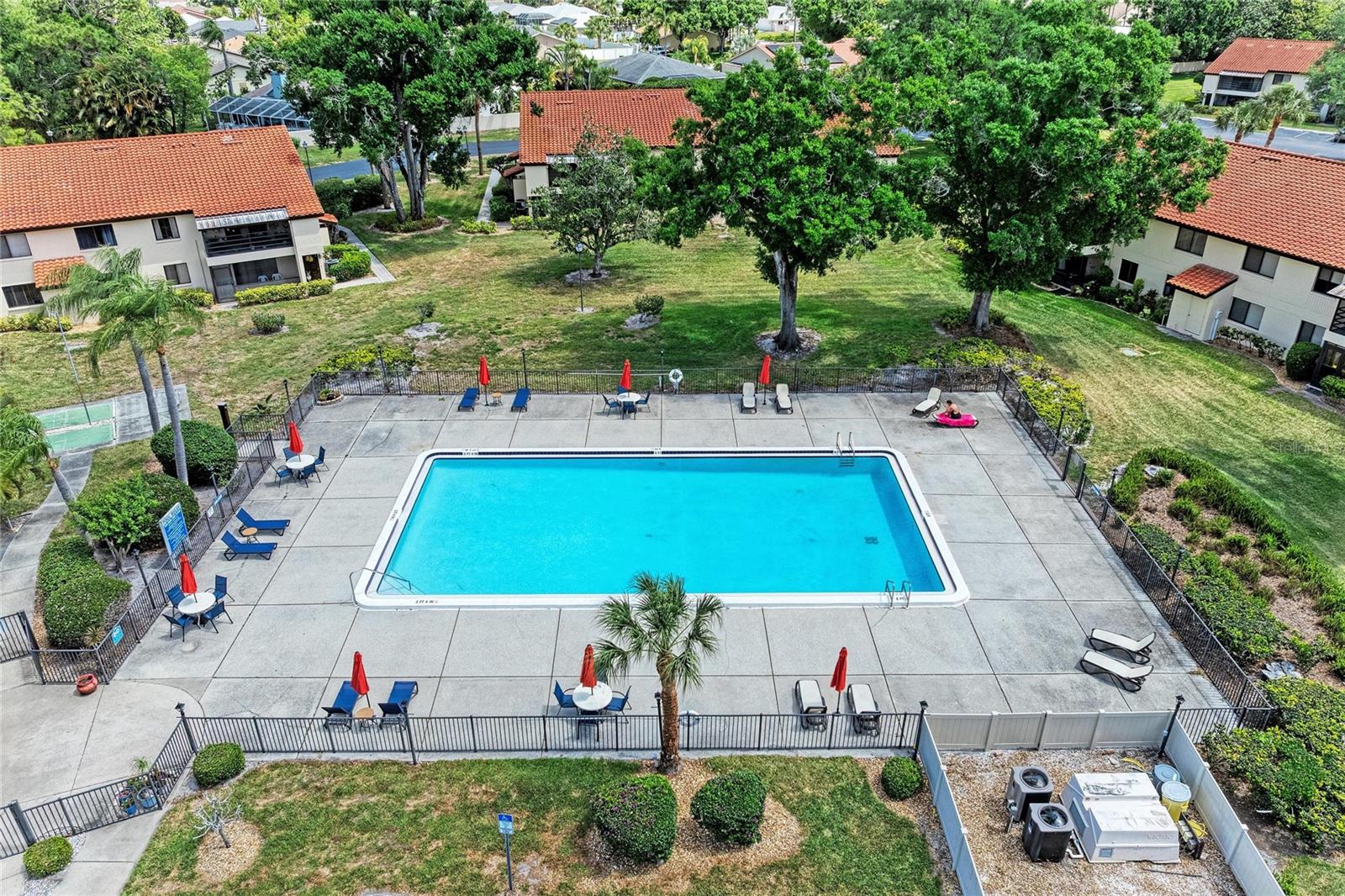 GARDENS AT PALM-AIRE COUNTRY CLUB I AMD - Residential