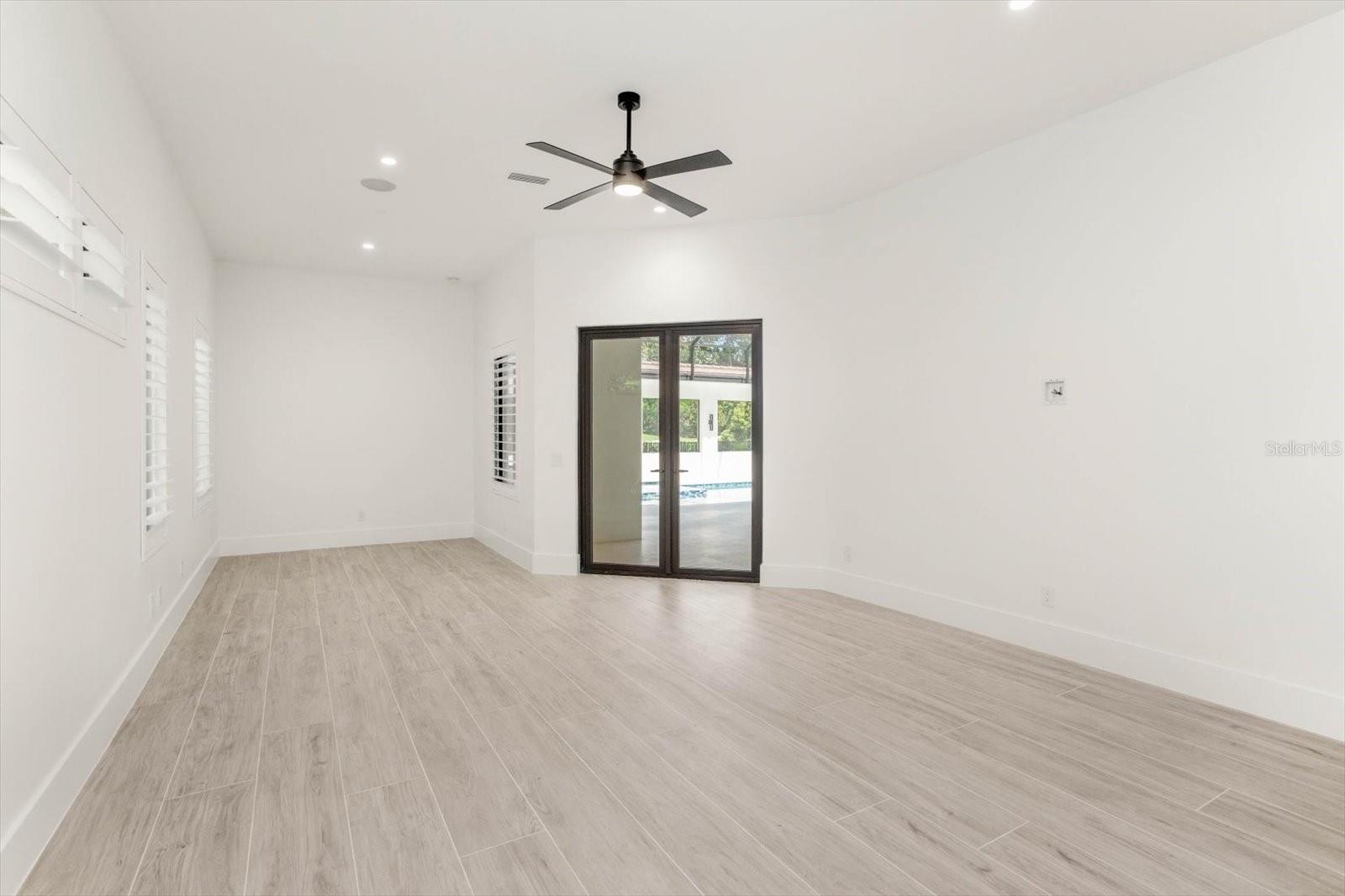 ISLEWORTH - Residential