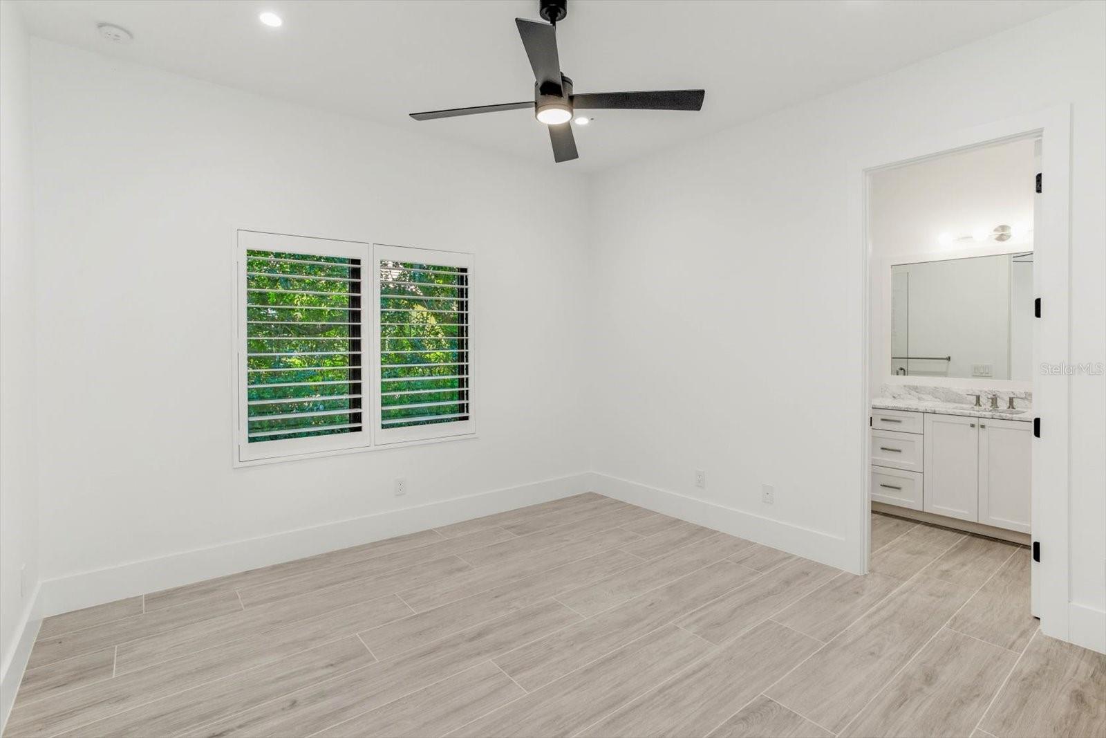 ISLEWORTH - Residential