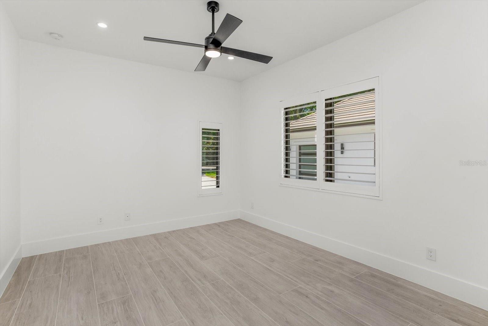 ISLEWORTH - Residential