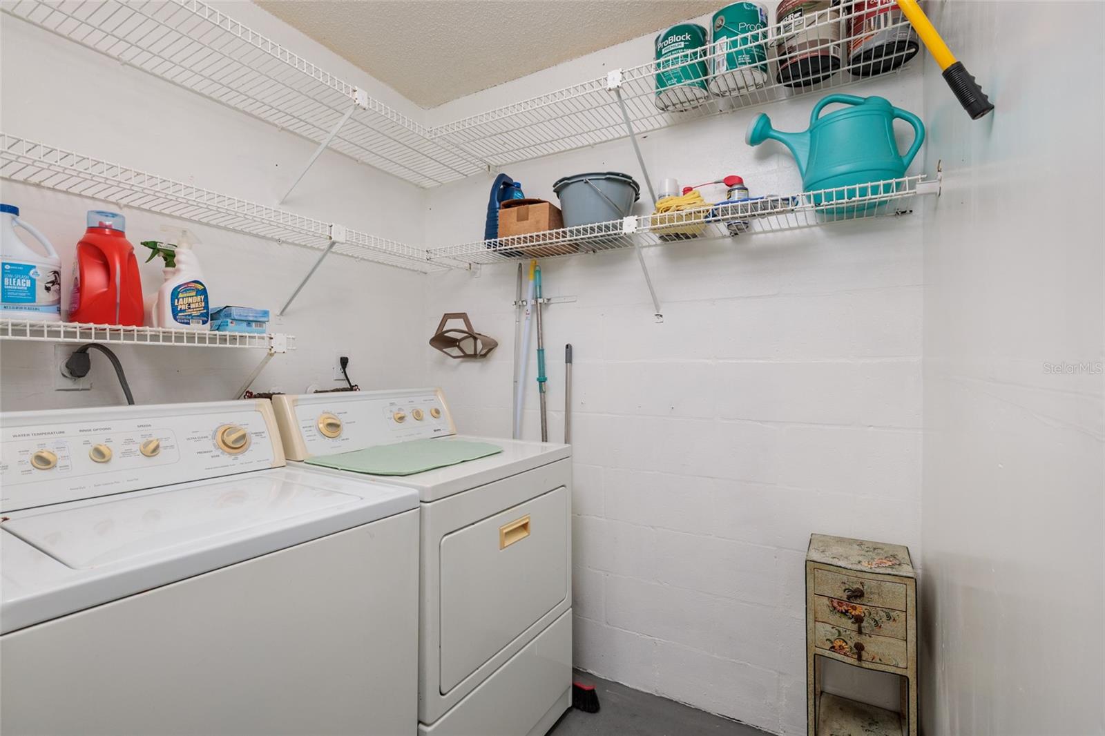 HARSHAW LAKE PARK CONDO - Residential