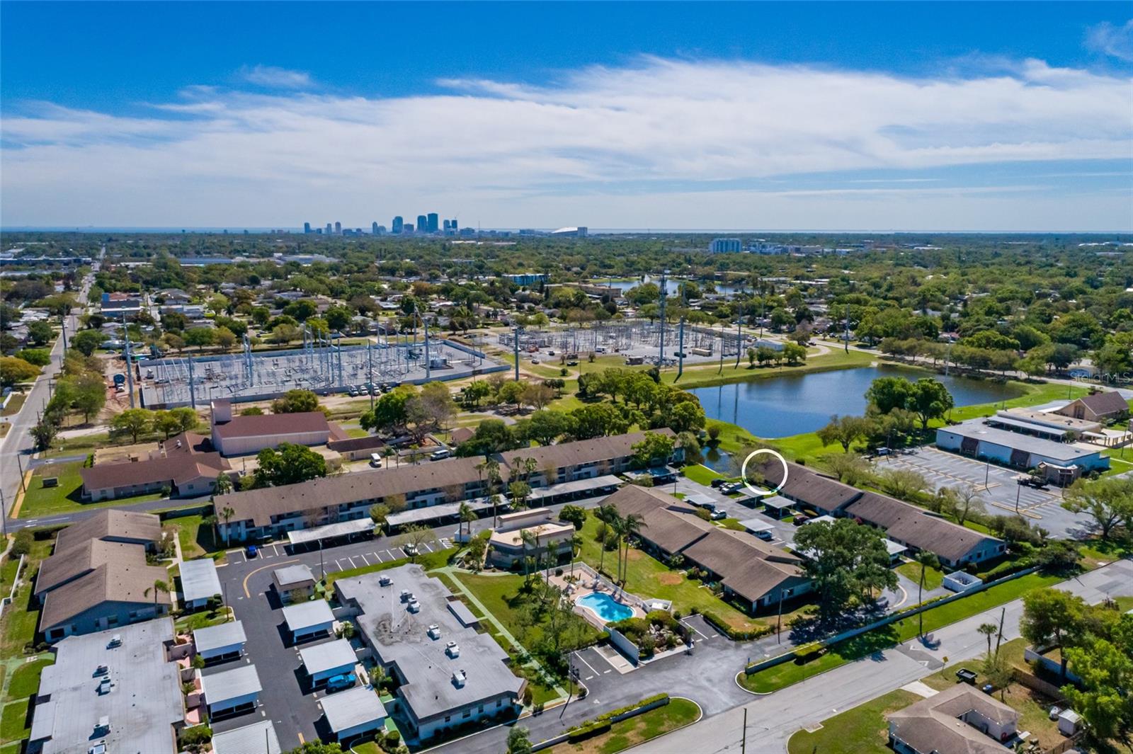 HARSHAW LAKE PARK CONDO - Residential