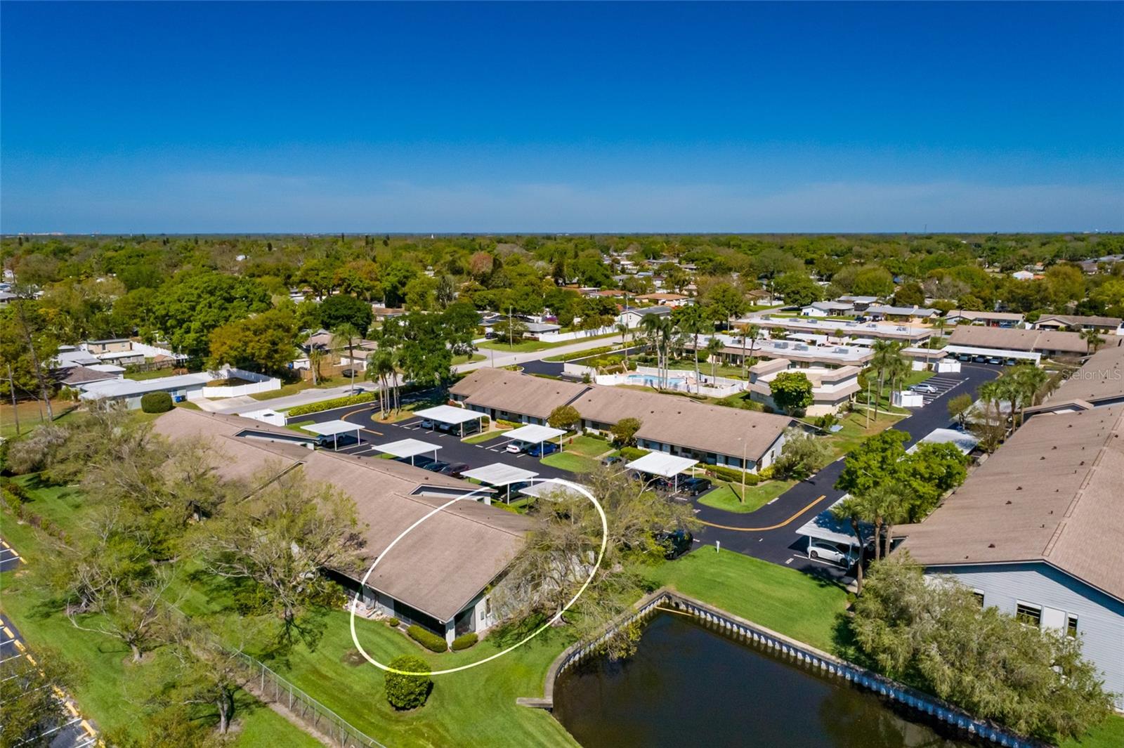 HARSHAW LAKE PARK CONDO - Residential