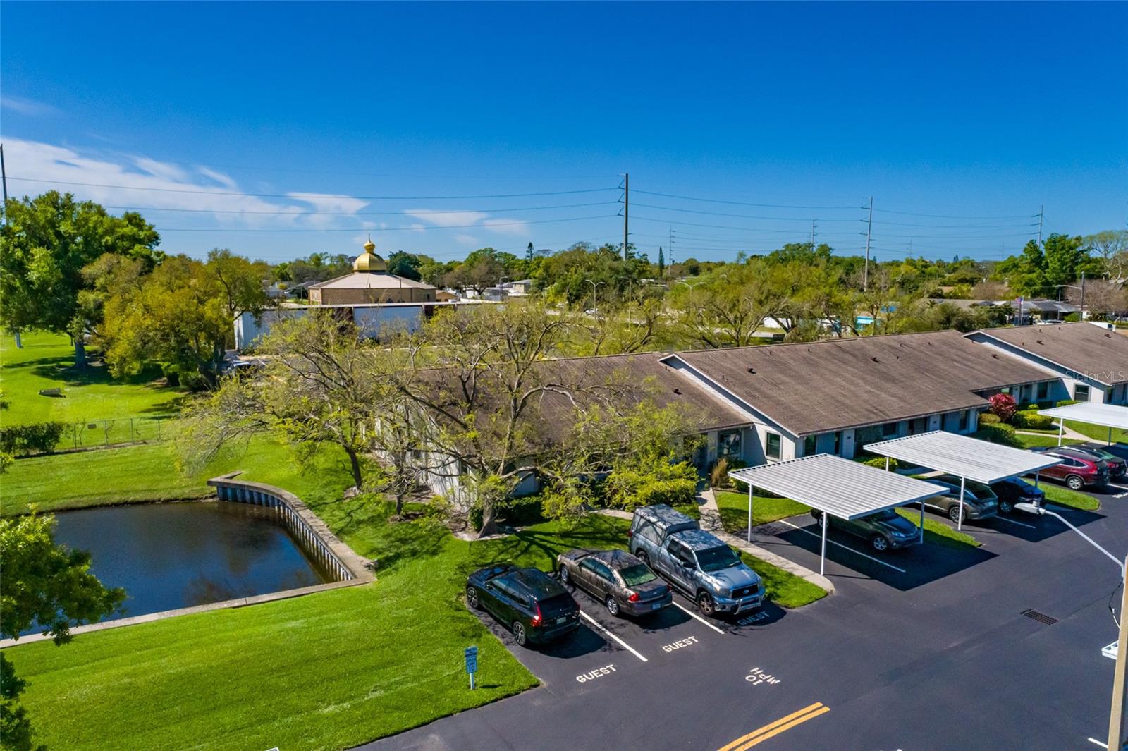 HARSHAW LAKE PARK CONDO - Residential