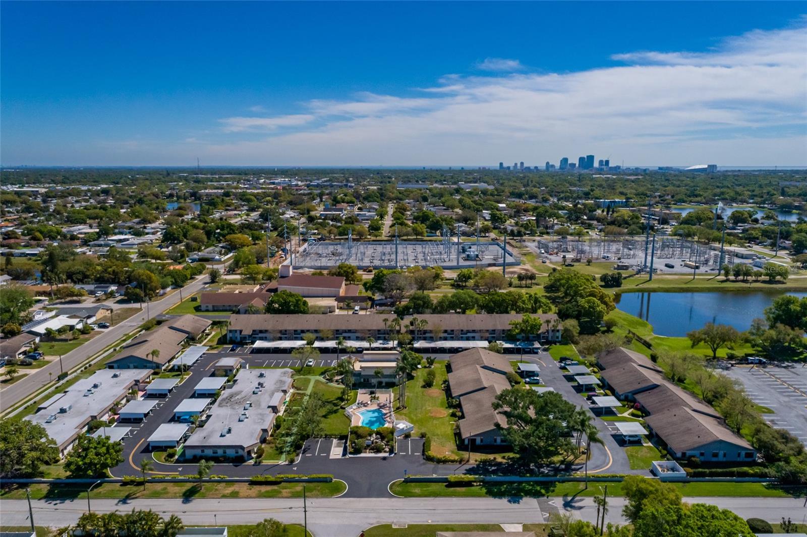 HARSHAW LAKE PARK CONDO - Residential