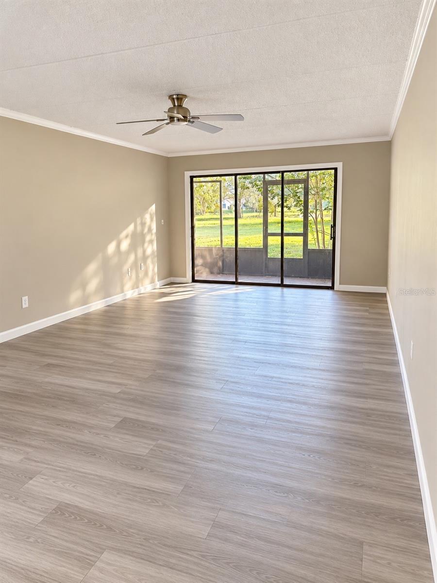 5228 CYPRESS CREEK DRIVE 105