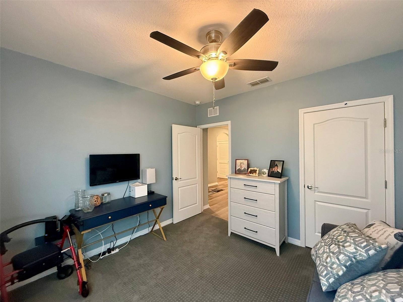 LUCERNE PARK RESERVE - Residential