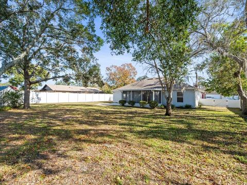 A home in SPRING HILL