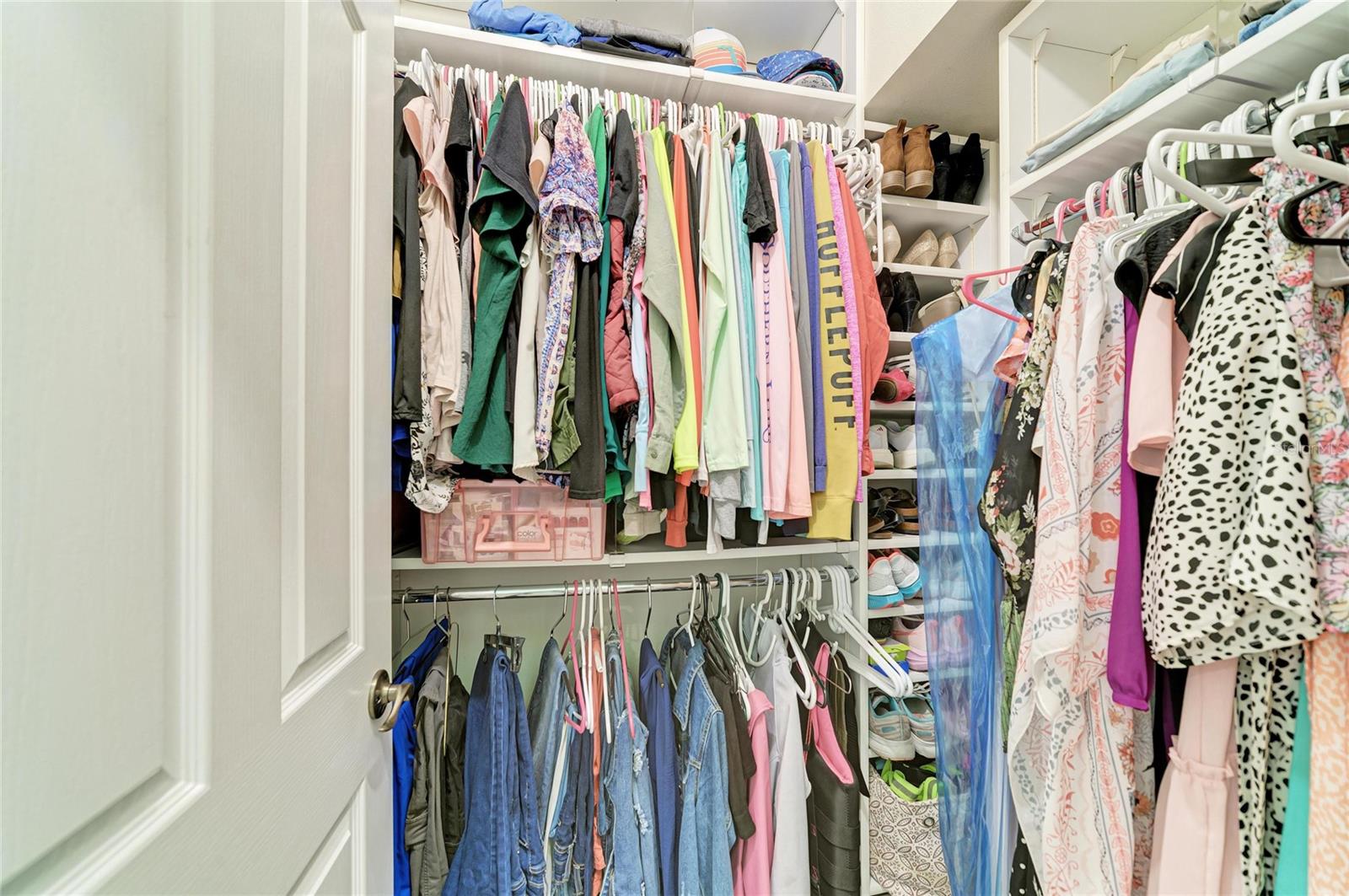 PLEASANT PLACES - Residential