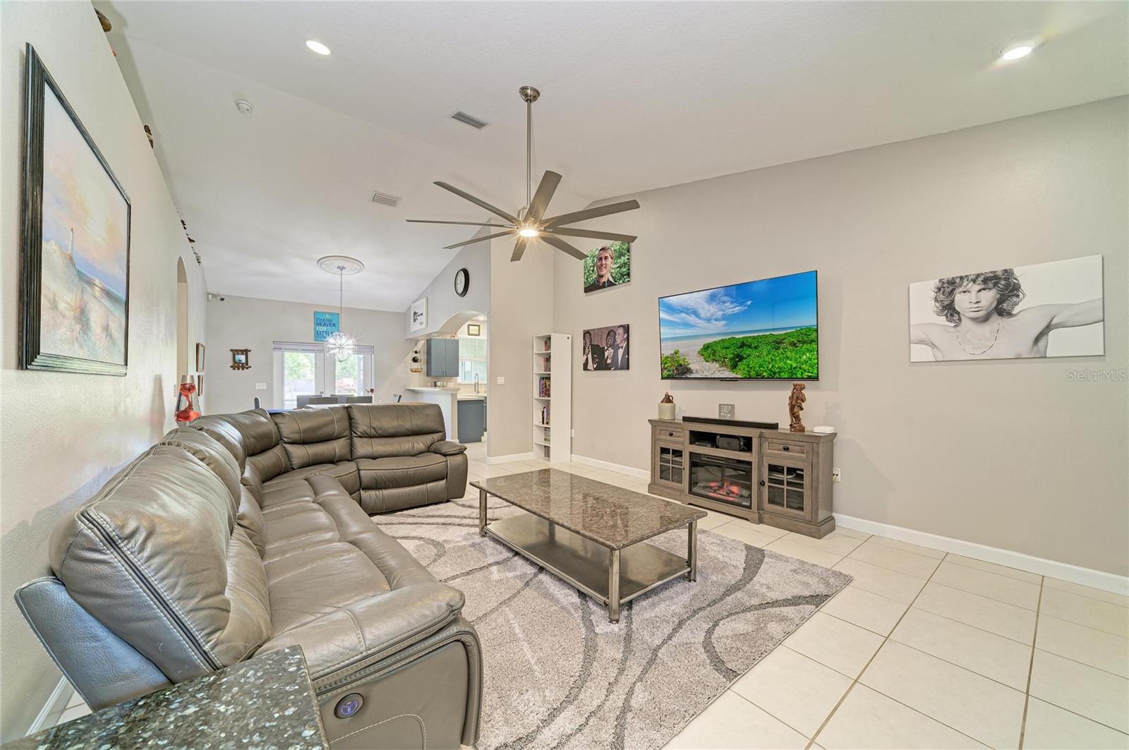 PLEASANT PLACES - Residential