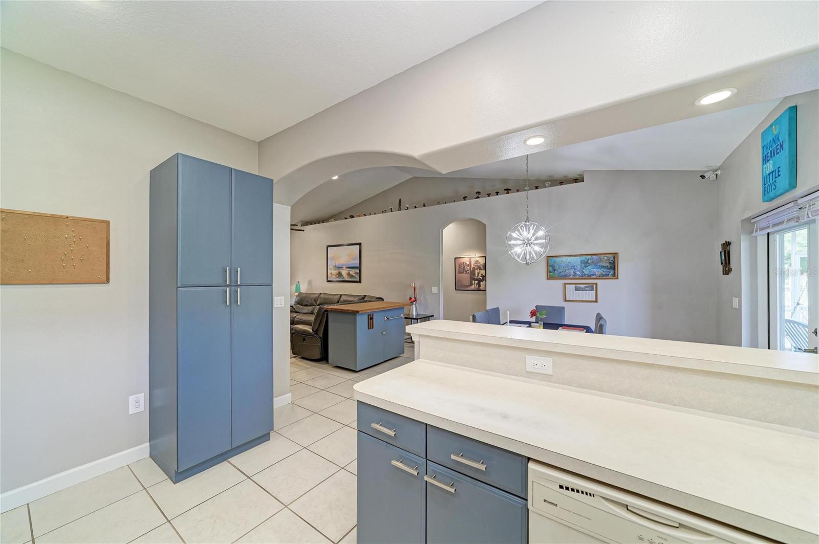 PLEASANT PLACES - Residential