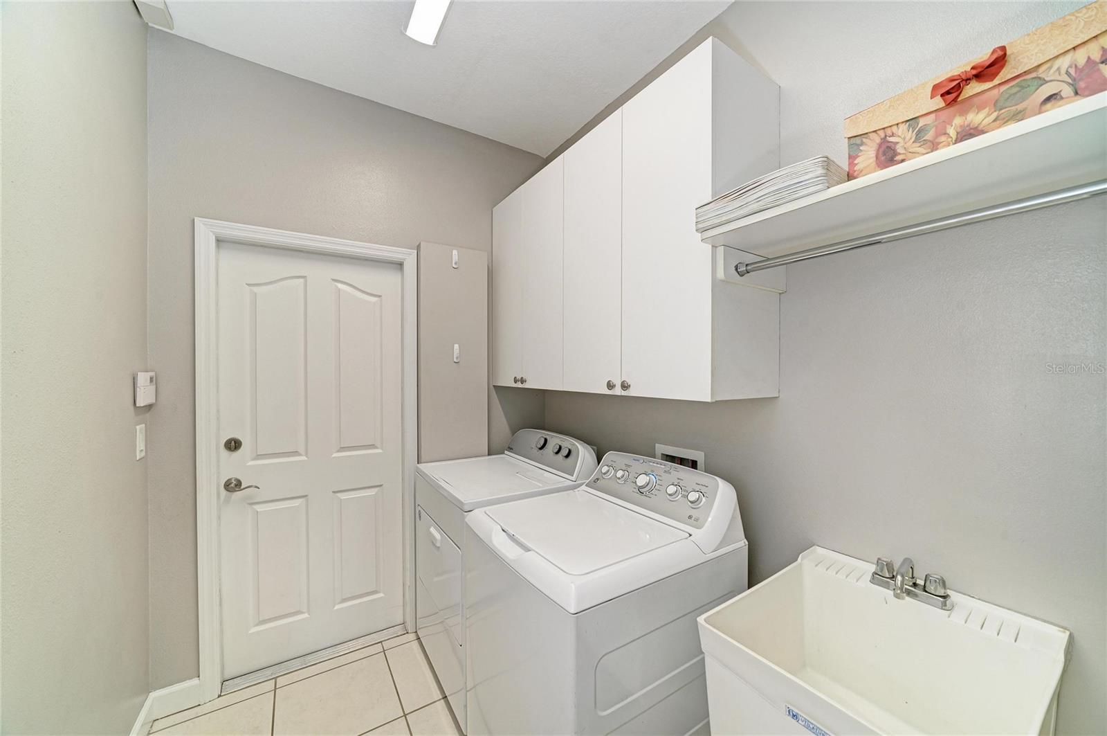 PLEASANT PLACES - Residential