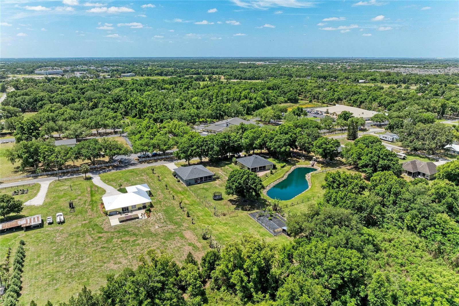 PLEASANT PLACES - Residential