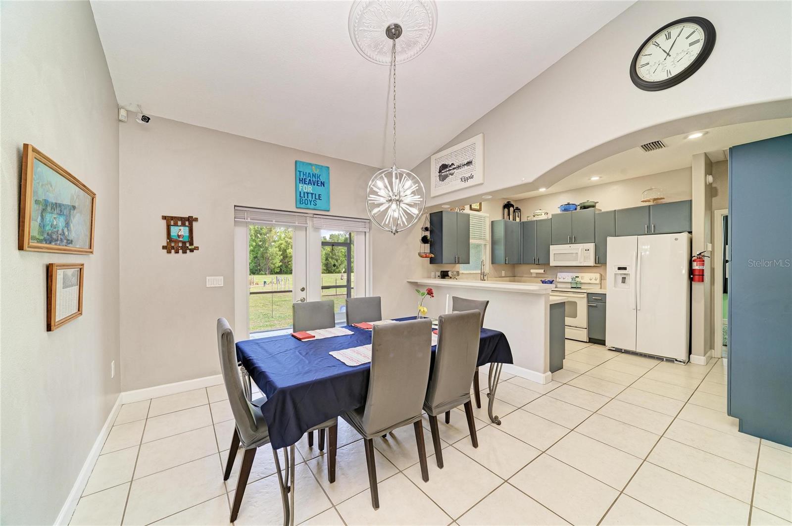 PLEASANT PLACES - Residential