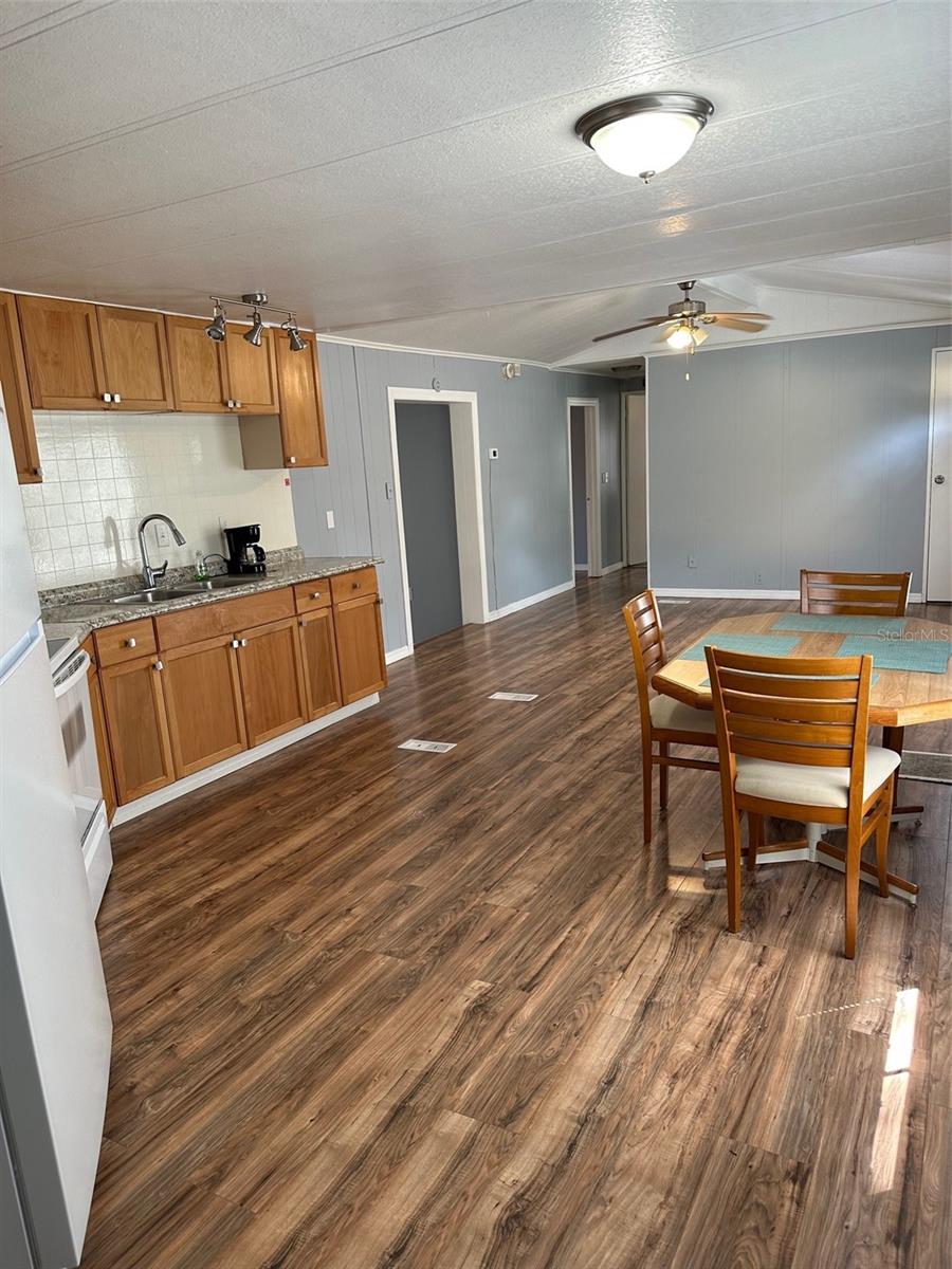17110 LIVE OAK LANE