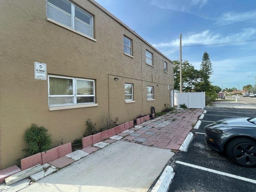 ST PETERSBURG BEACH NORTH UNIT 8 - Residential Income