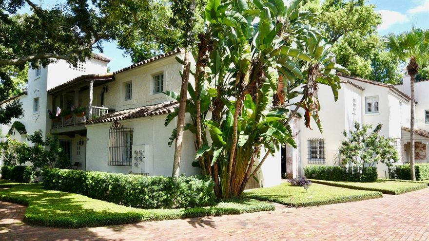 Luxury Living in Historic Winter ParkAmazing location in the heart of Winter Park and nestled within the historic Barbour House—a symbol of timeless elegance. This chic apartment offers a luxurious retreat just one block from the famed Park Avenue, where Winter Park's finest dining, shopping, and cultural experiences await. Step inside this meticulously designed space to discover a blend of modern luxury and historical charm. The apartment boasts exquisite decor and thoughtful touches, creating an inviting ambiance. Beautiful wood flooring flows throughout, crown molding and plantation shutters add to the appeal. End your day by lounging on the balcony and watch the stars shine and take in the amazing surroundings. Enjoy the convenience of being minutes away from Winter Park's renowned attractions, including gourmet restaurants, upscale boutiques, and cultural landmarks. Whether you're indulging in luxury shopping, dining at world-class restaurants, or planning a short excursion to Disney or the beaches, this location offers unparalleled convenience and access to all you will need. Winter Park itself is a picturesque city, known for its rich cultural heritage, Spanish moss-draped streets, and tranquil lakes. Families are drawn to Winter Park for its top-rated schools and strong community spirit, evident in the array of local events such as the Winter Park Sidewalk Art Festival and the Bach Festival. Nature enthusiasts will delight in Winter Park's abundance of parks and gardens, including the serene Mead Botanical Garden and the scenic Kraft Azalea Garden. The city's chain of lakes provides opportunities for boating, fishing, and other water sports, ensuring there's always something exciting to do outdoors. Come see this meticulously appointed apartment in the historic Barbour House it is the perfect place to call home.