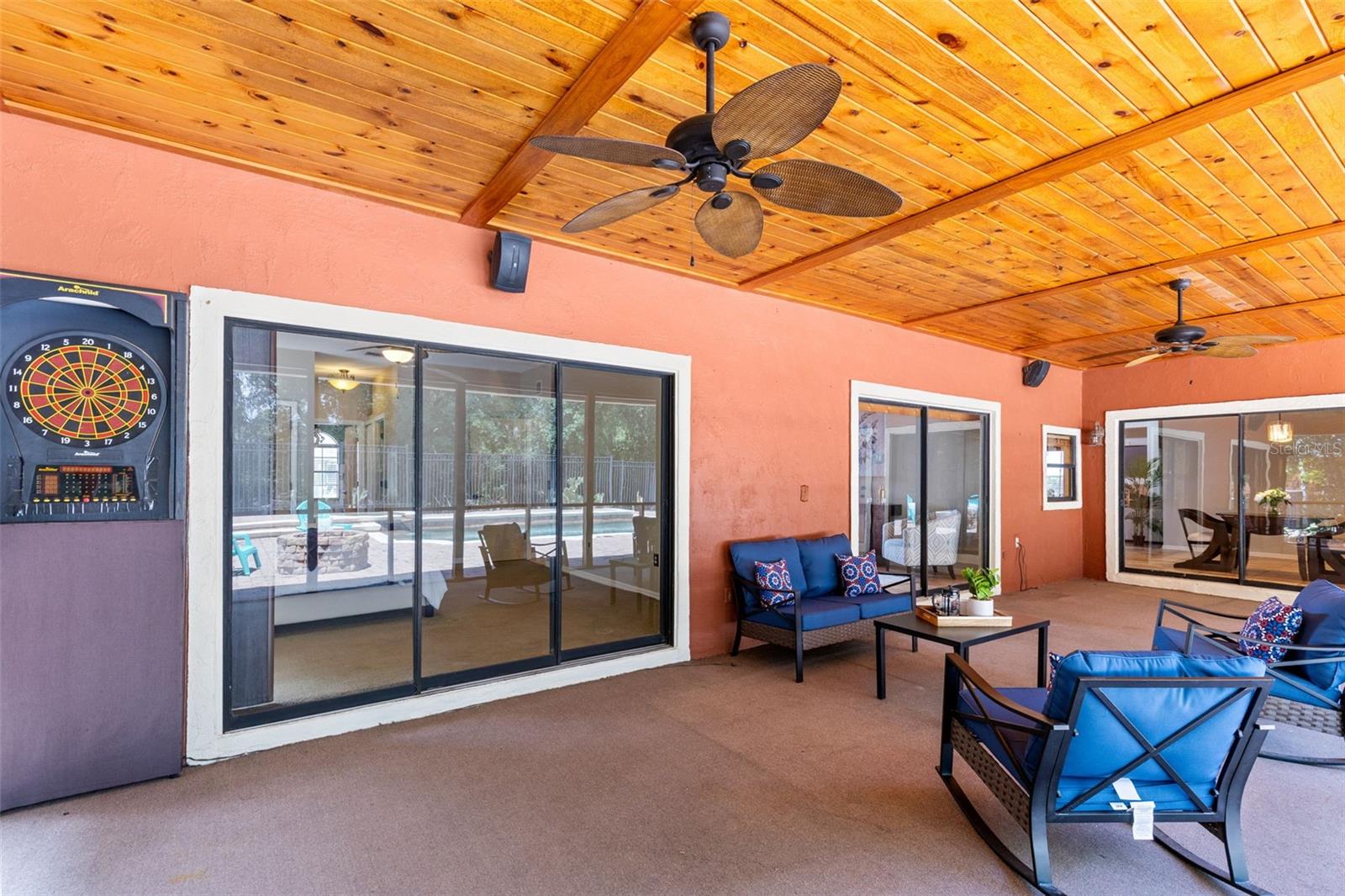 OAK LEAF - Residential
